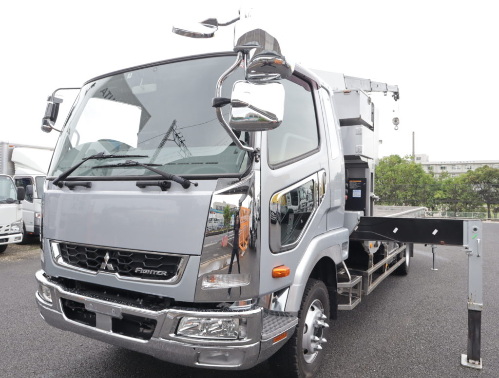 中古トラック情報 三菱 ファイター 4t標準ユニック製4段クレーン 2 93ｔ吊り アルミブロック ラジコン フックイン エアサス ベッド付 中古 トラック情報ゲットラック