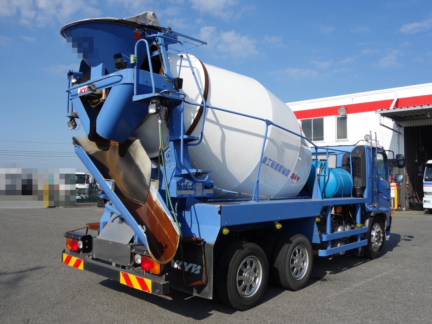 中古トラック情報 日野 レンジャー 増tミキサー車 最大混合容量4 5立米 ドラム容量8 9立米 ベッド付 中古トラック情報ゲットラック