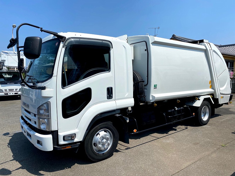 中古トラック情報 いすゞ フォワード 4tパッカー車 プレス式 8 6立米 ベッド付 中古トラック情報ゲットラック