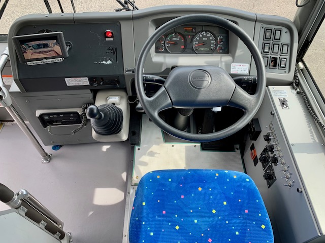 HZF-0609】H28.7日野のブルーリボンⅡ 大型バス 乗車定員55人 自動ドア