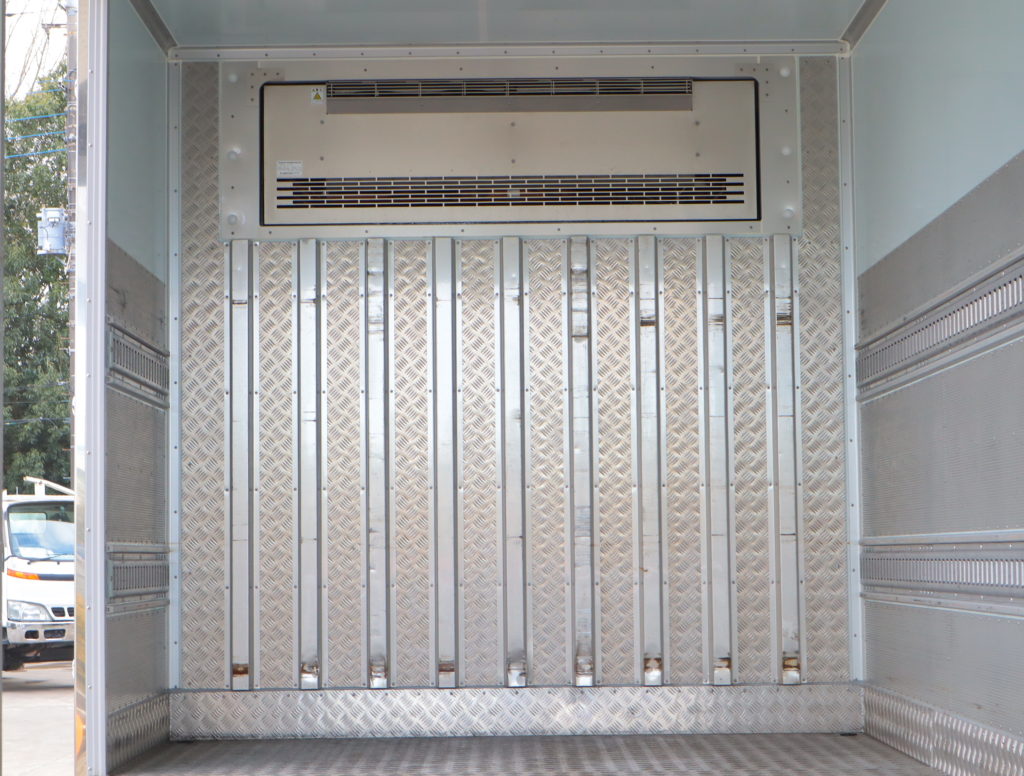 PZR-9562】R2.8日野のレンジャー 4t標準冷蔵冷凍車（低温） 格納パワー