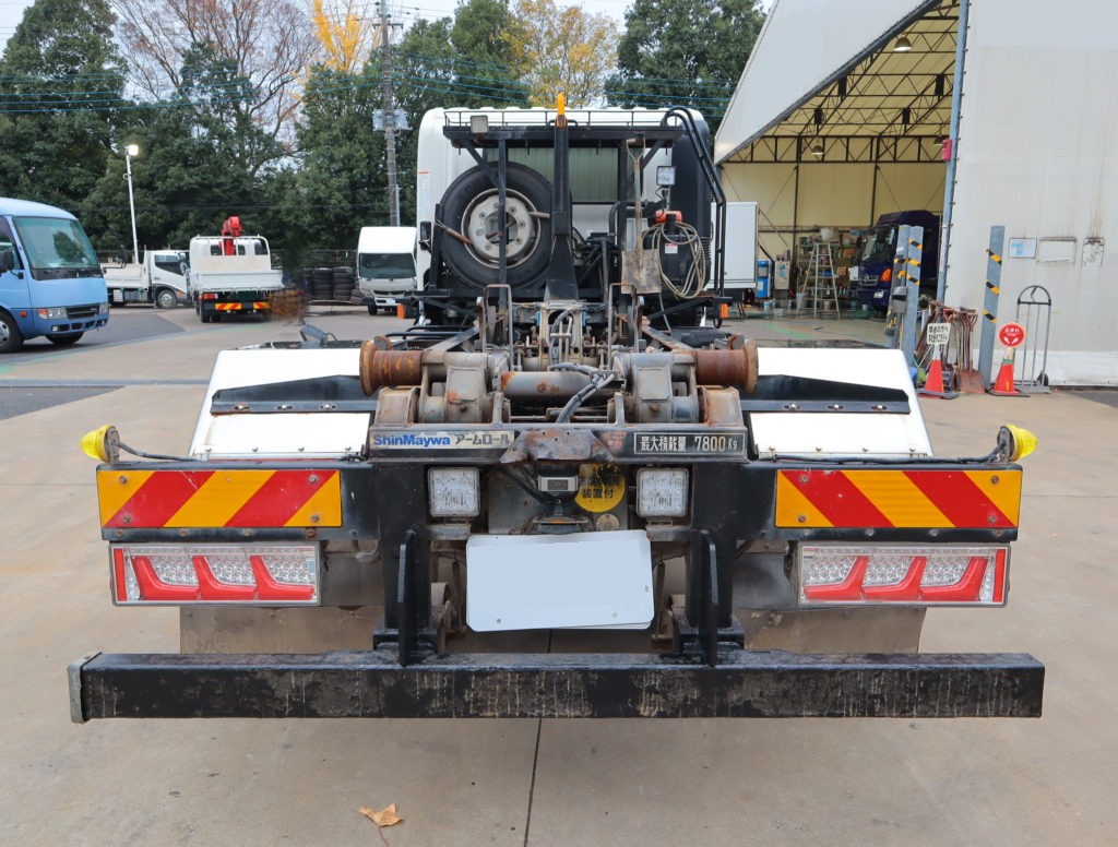 PZA-6359】R3.3日野のレンジャー 増tアームロール ベッド付｜中古