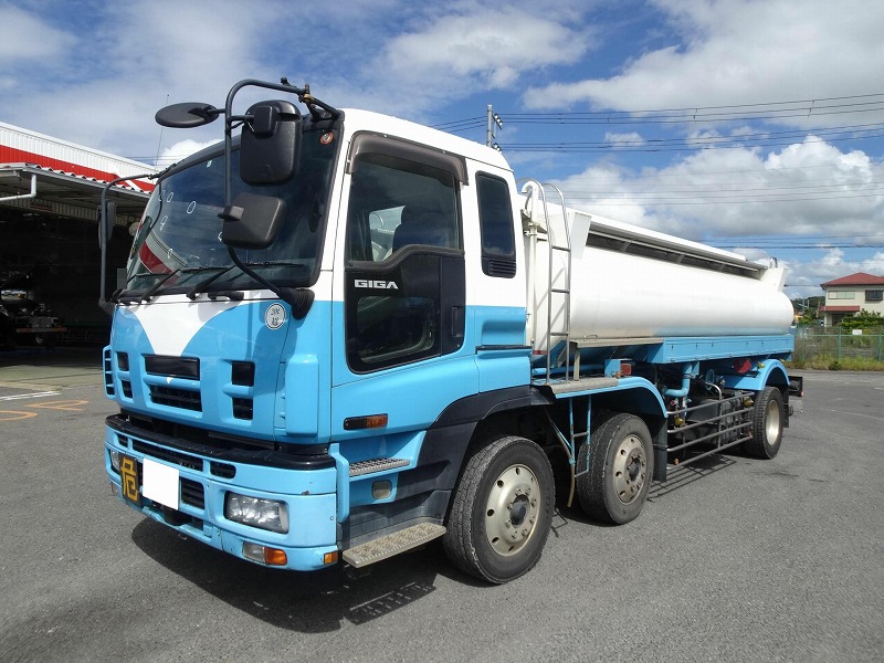 SGL-7014】H20.8いすゞのギガ 10t超タンクローリー（廃油） 14KL 4室