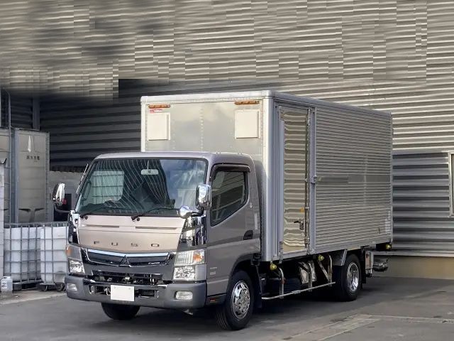 車両写真