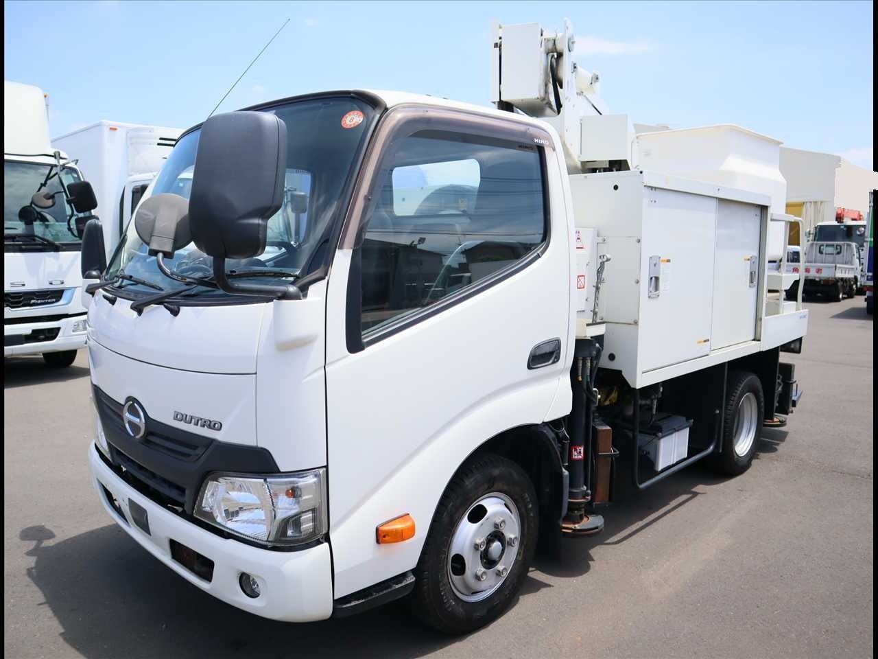 PZK-9832 車両写真