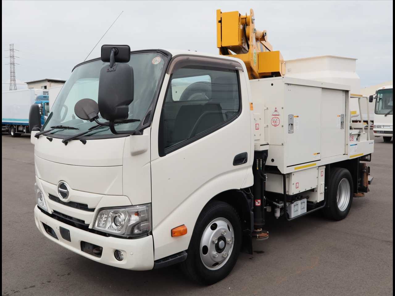 PZK-8680 車両写真