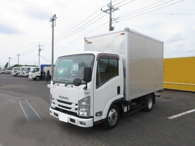 車両写真