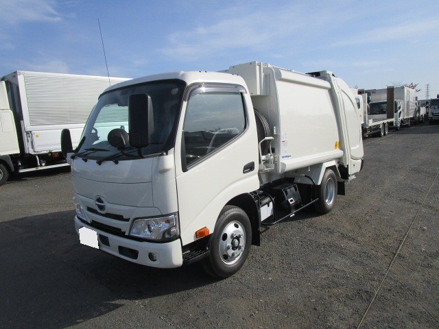 RP-8569 車両写真