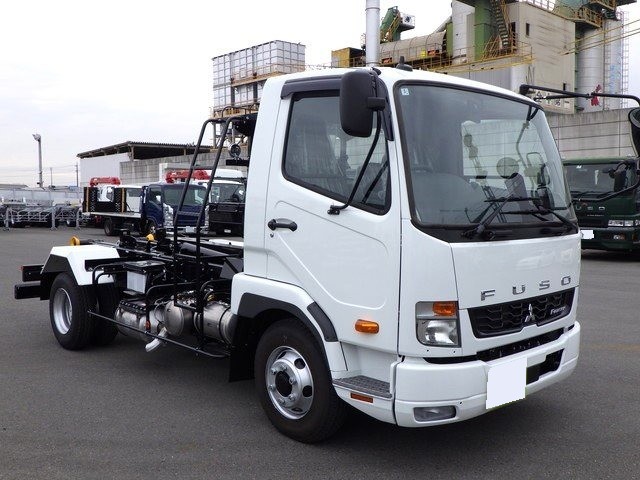 KGA-1082 車両写真