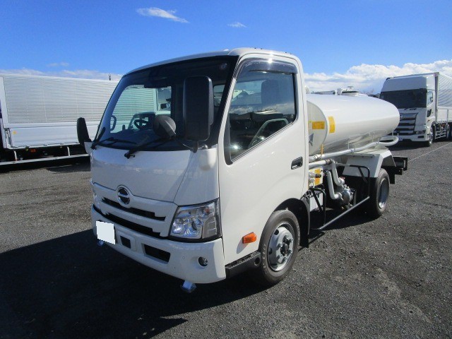 RS-7037 車両写真