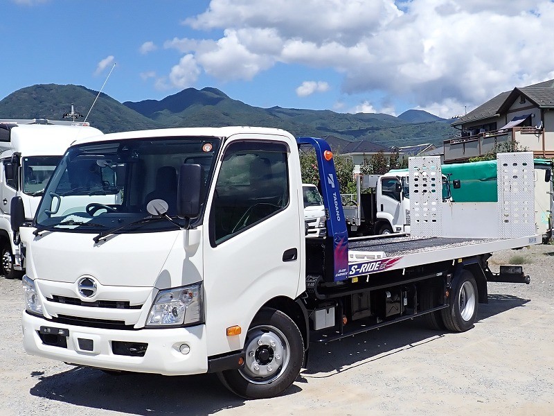 QX-2320 車両写真