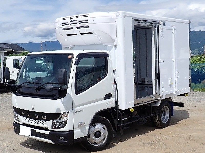QR-0990 車両写真