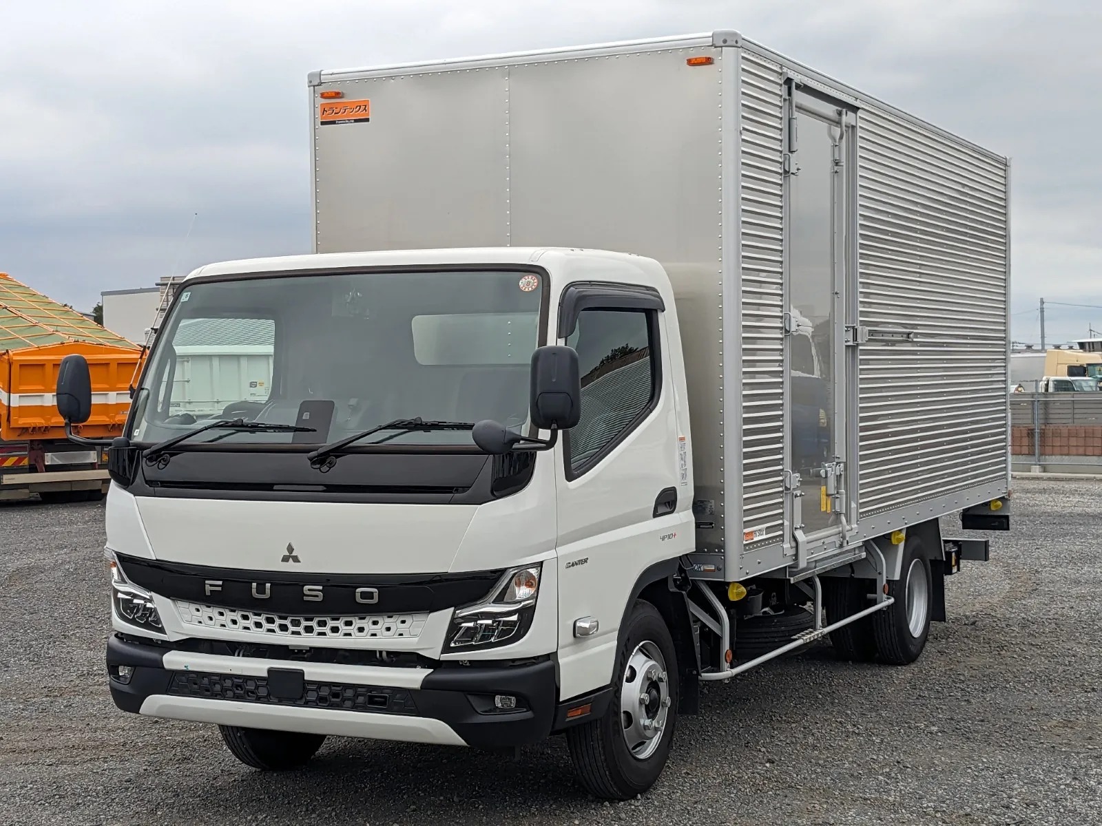 DGB-1066 車両写真